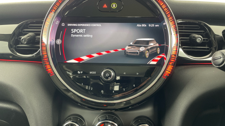 MINI Hatchback 135kW Cooper S Level 1 33kWh 3dr Auto Electric Hatchback